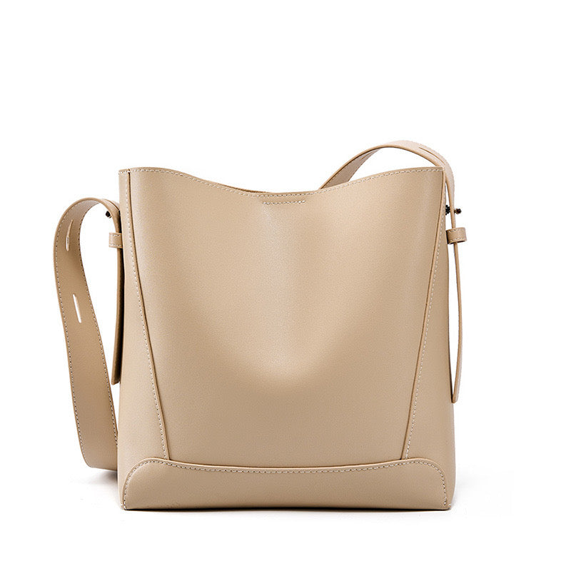 Dorothea | Oversized Crossbody & Shoulder Bag