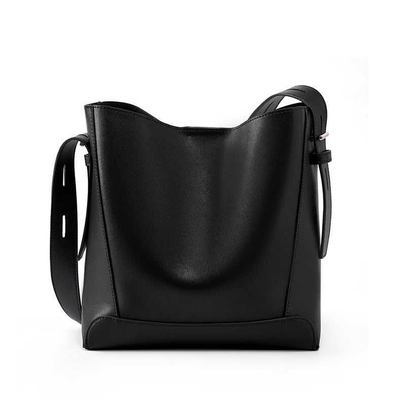 Dorothea | Oversized Crossbody & Shoulder Bag